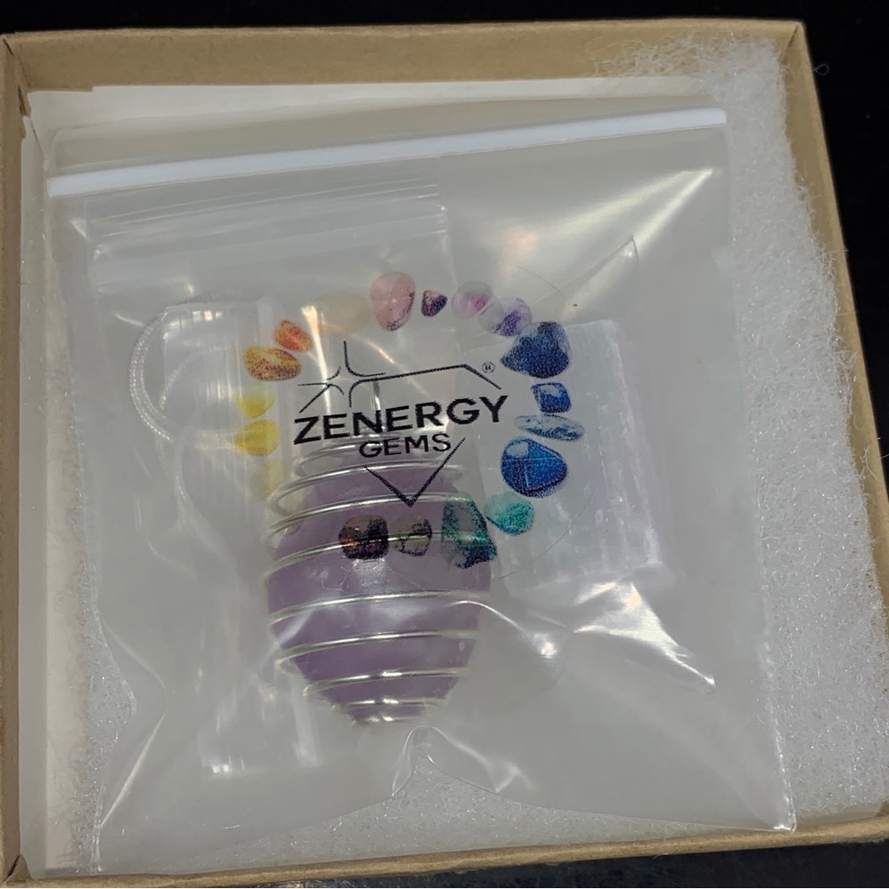 Maraba Amethyst Caged Pendant & Selenite & 20 Inch chain New in Box - Picture 16 of 16